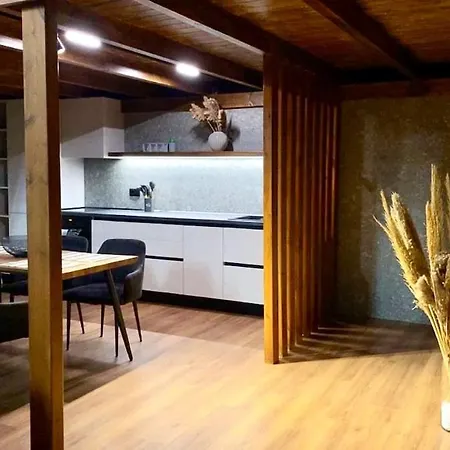 Nannas House דירה *